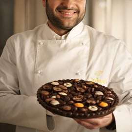 Degustação de chocolate dentro do laboratório desde 1974
