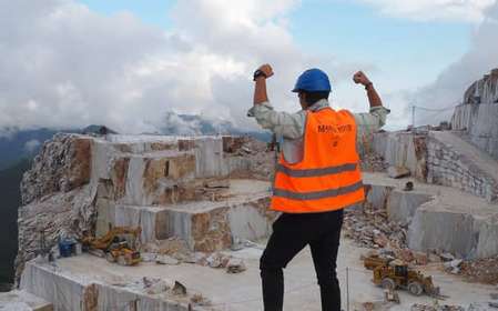 From Florence: Pisa, Lucca, and Carrara Marble Day Trip